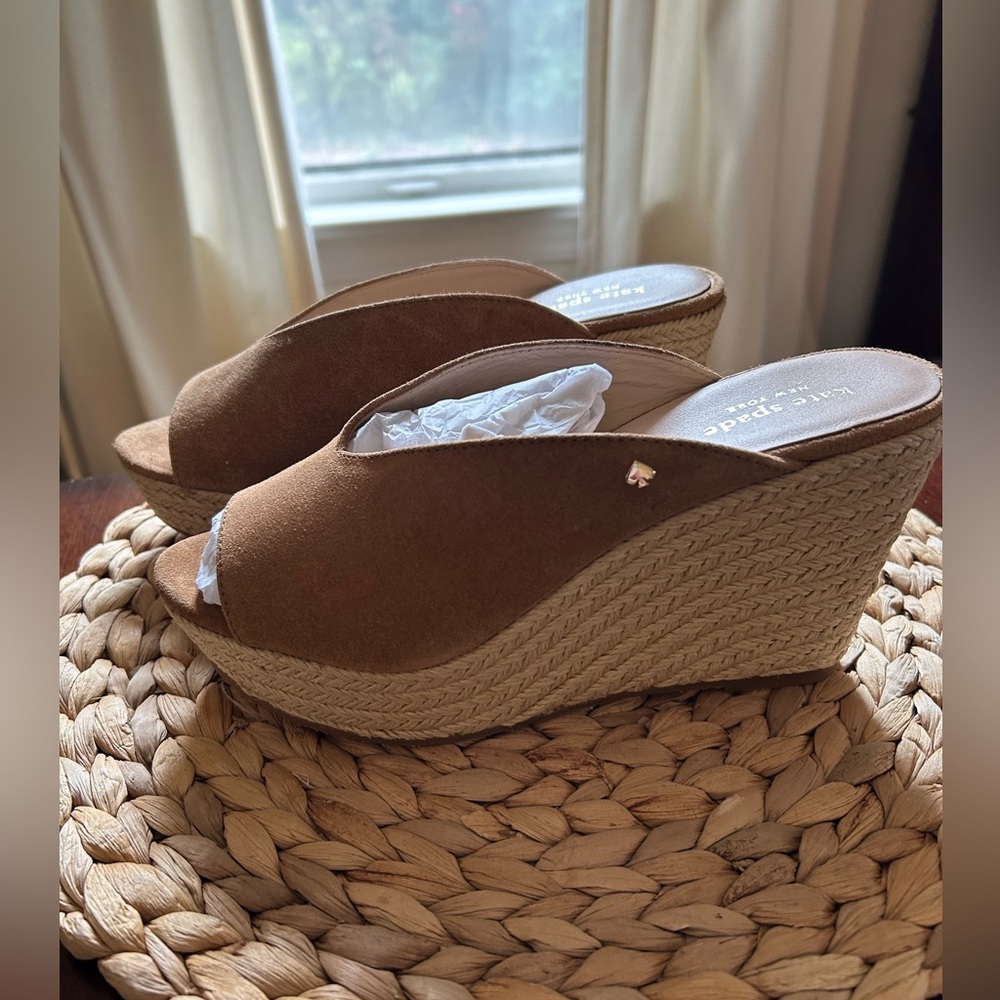 KATE SPADE Thea Wedge 8.5M